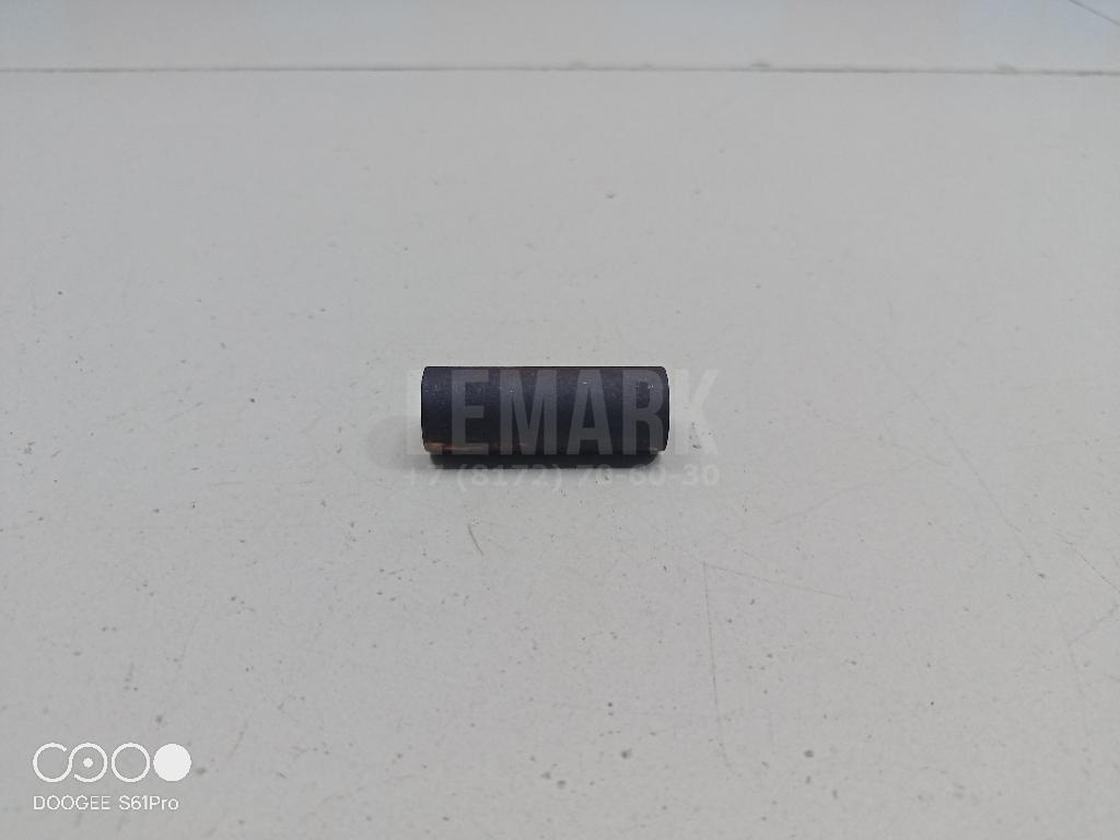 Втулка (двигатель) LR006491 Land Rover