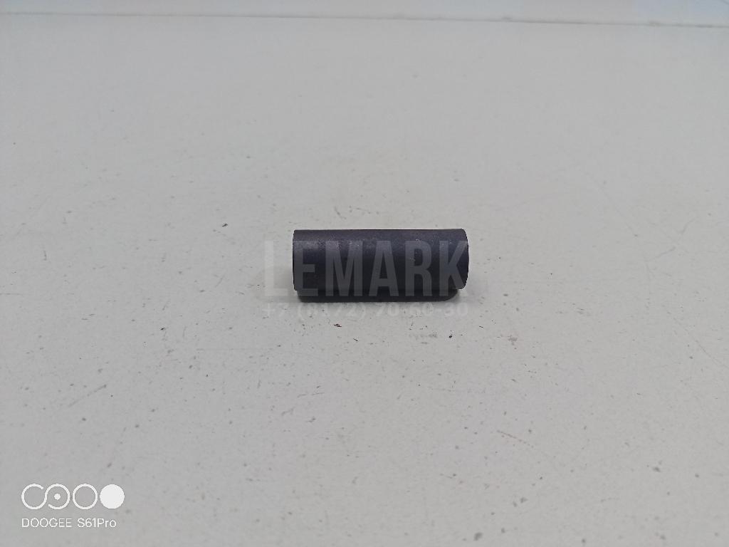 Втулка (двигатель) LR006491 Land Rover