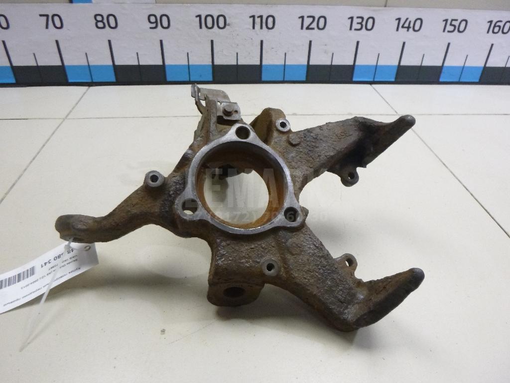 Кулак поворотный передний правый 1K0407256T VAG