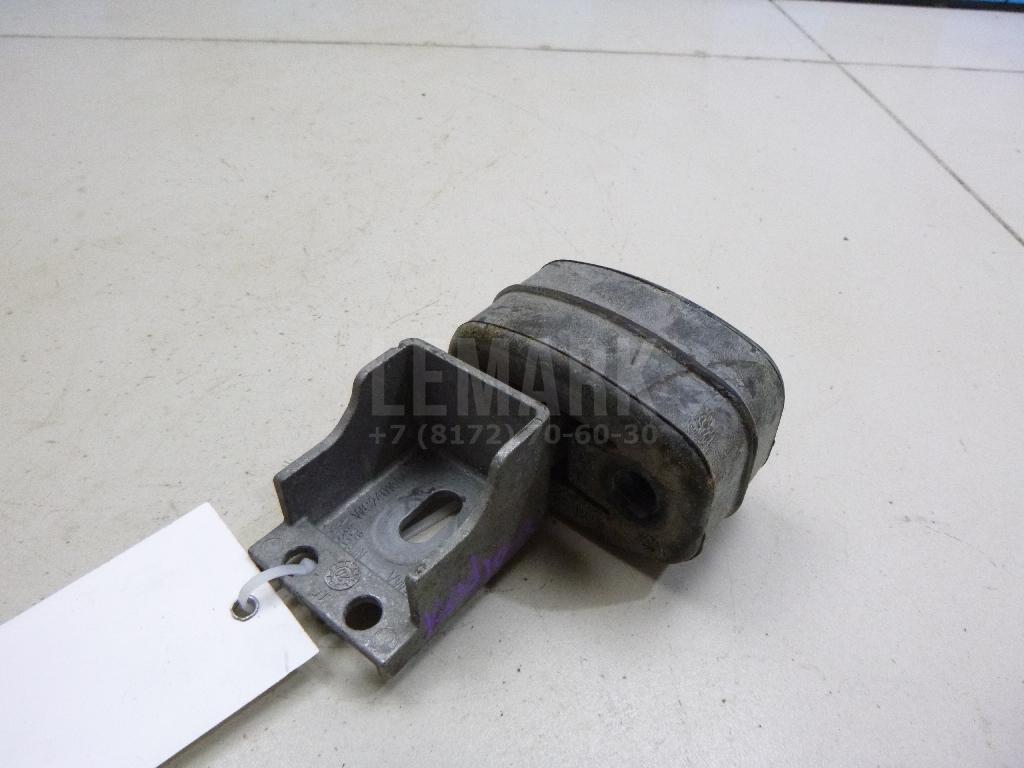 Кронштейн глушителя 5Q0253144E VAG