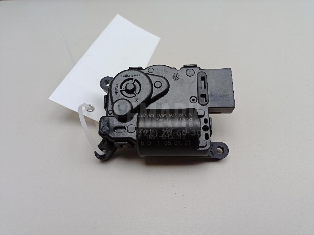 Моторчик заслонки отопителя 5WA907511B VAG