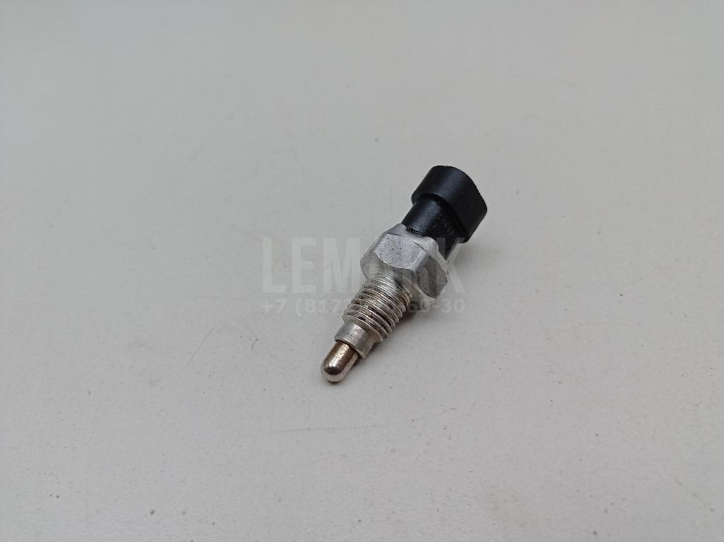Датчик включения заднего хода 96192077 GM
