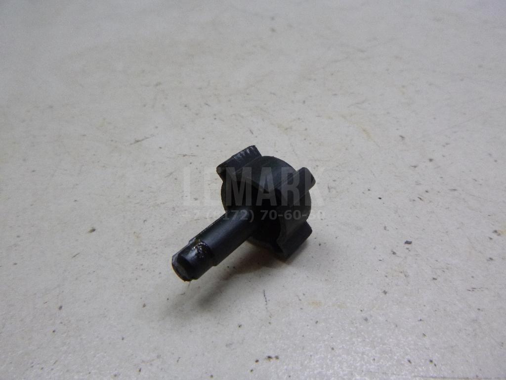 Крепеж 452724C000 Hyundai-Kia
