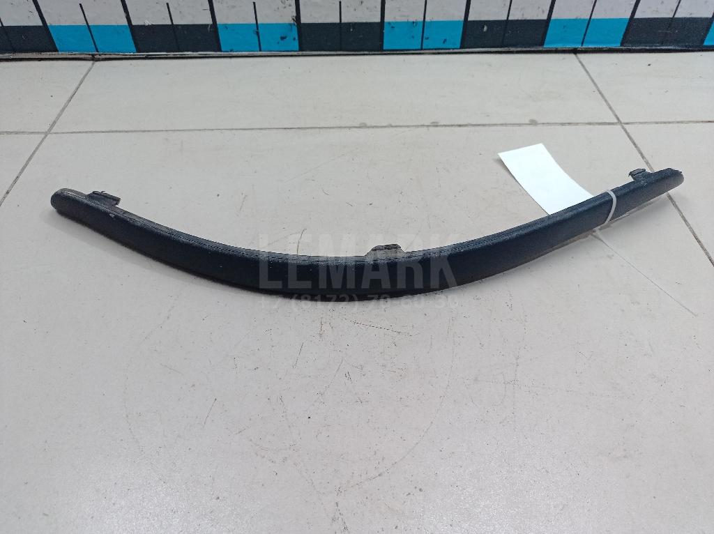 Молдинг переднего бампера правый 2M5117E908ACW Ford