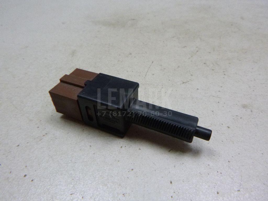 Выключатель концевой 25300AT30A Nissan