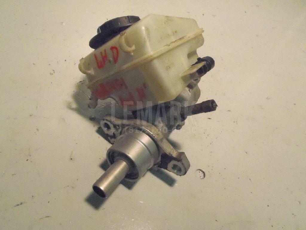 Цилиндр тормозной главный 558143 GM