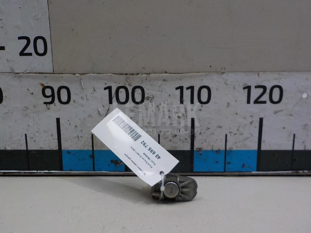 Вставка замка двери 1552849 Ford
