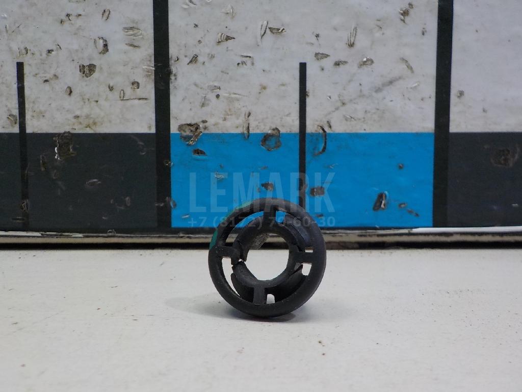 Фиксатор подставки капота 1470846 Ford