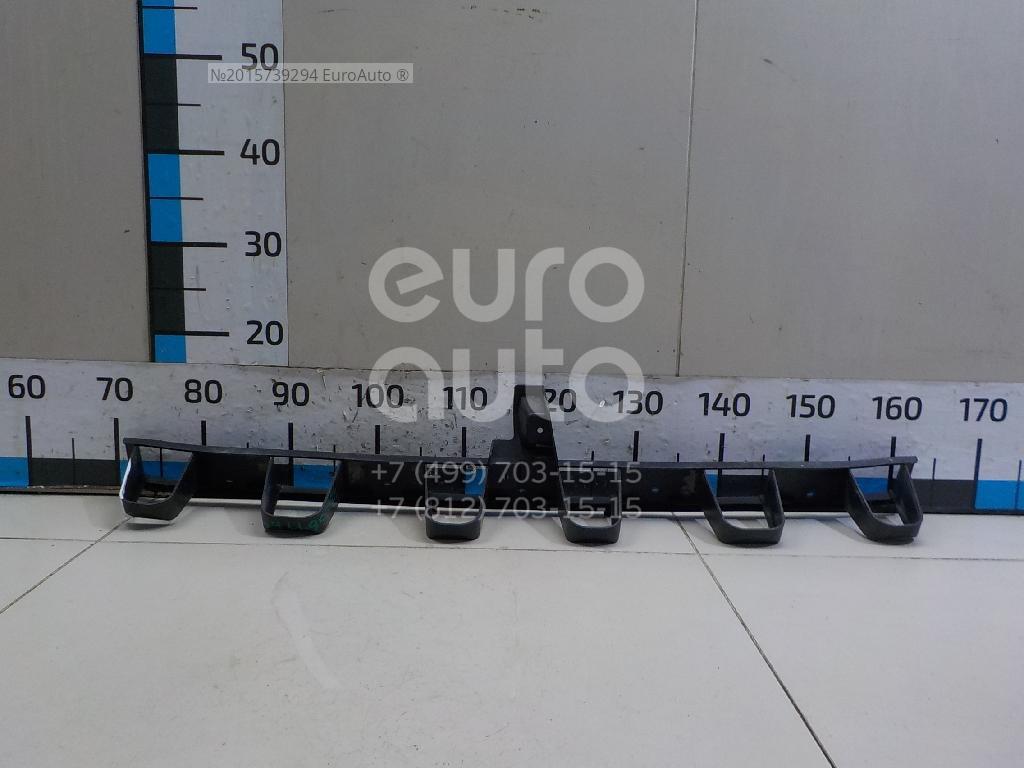 Крепление бампера Ford Focus 10-19 (Сзади/ 4D SED)