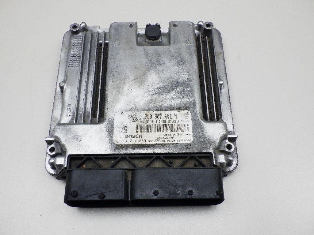 Блок управления двигателем 7L0907401AB VAG