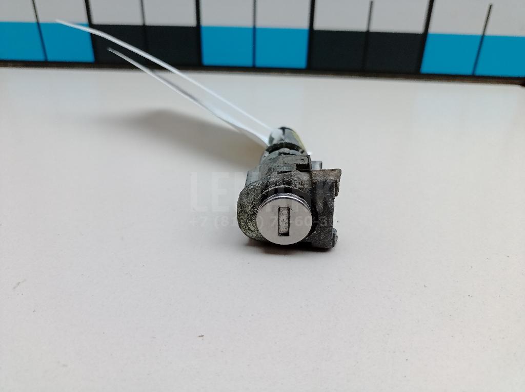 Вставка замка двери лев. 1Z0898167D VAG
