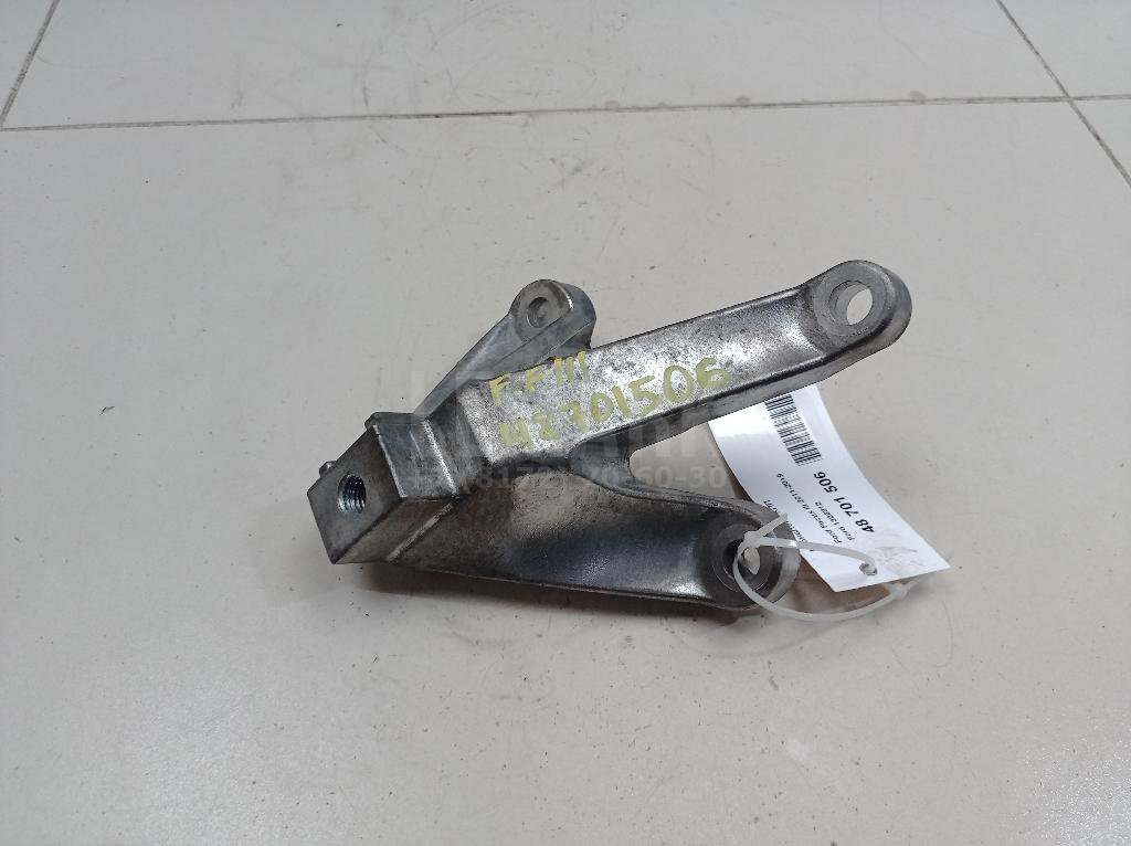 Кронштейн КПП 1326812 Ford
