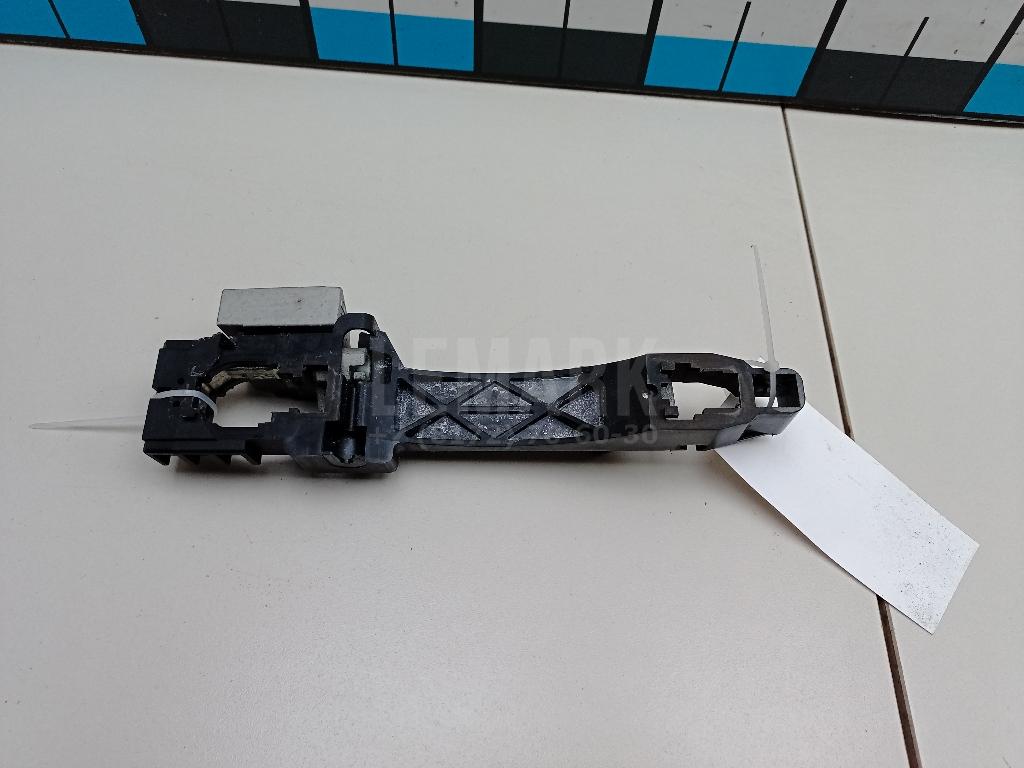Кронштейн ручки 80610EB30A Nissan