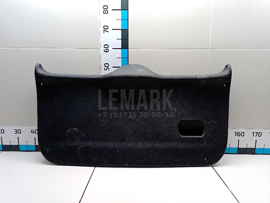 Обшивка двери багажника 1379906 Ford