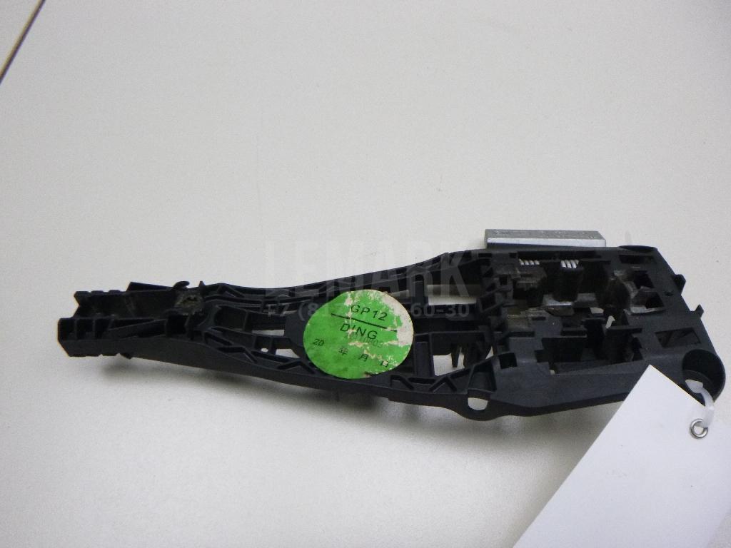 Кронштейн ручки 13505890 GM