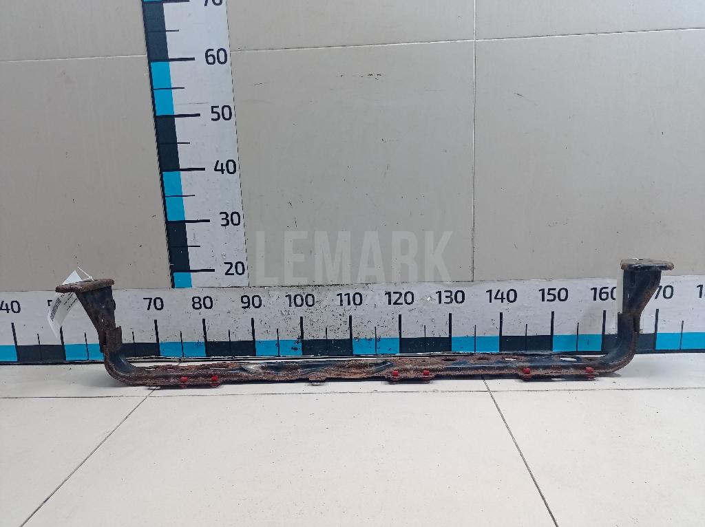 Балка подрадиаторная 2268709 Ford