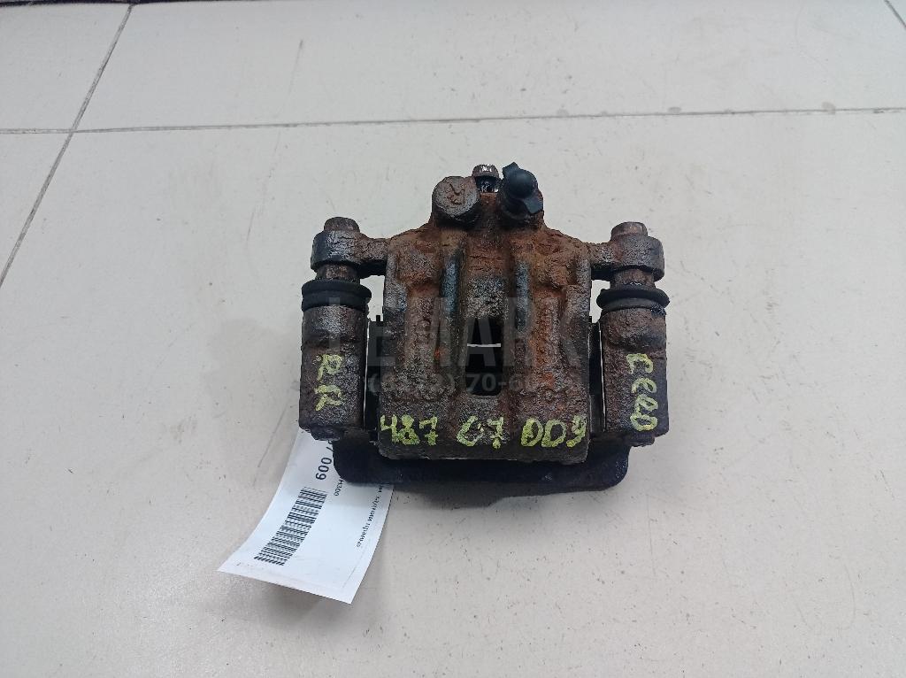 Суппорт тормозной задний правый 582301H300 Hyundai-Kia