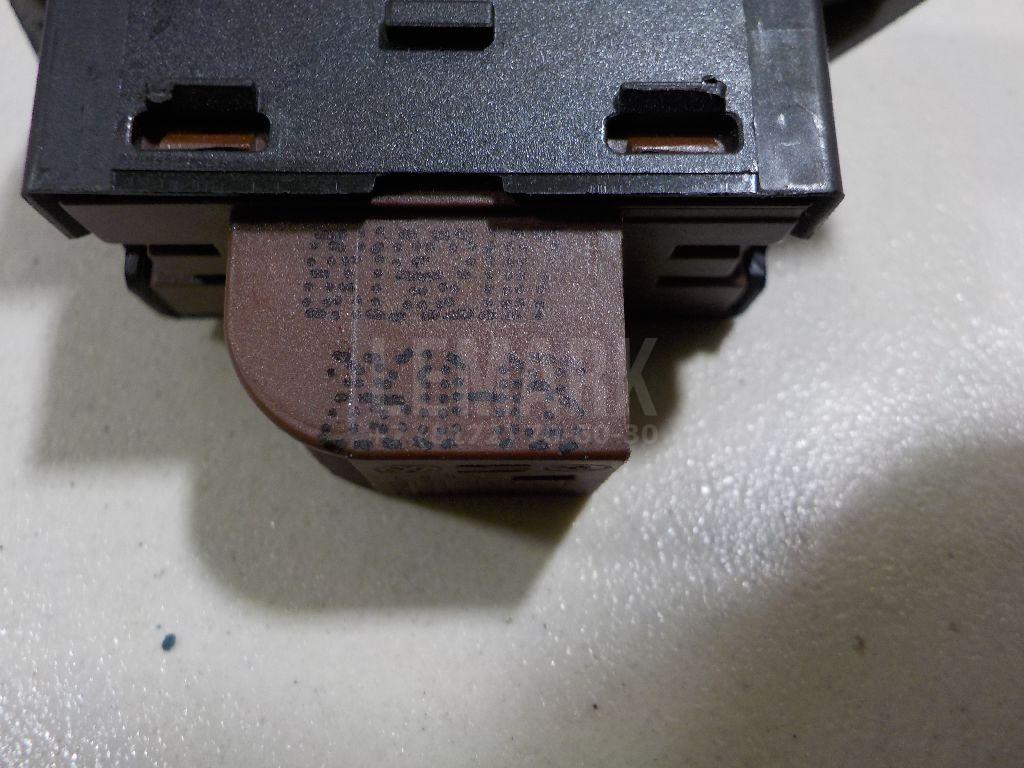 Кнопка центрального замка для  Audi A4 [B5] 1994-2001