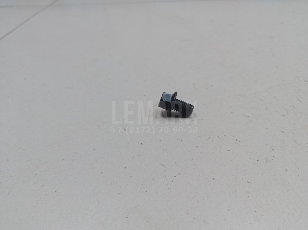 Болт 1675713 Ford