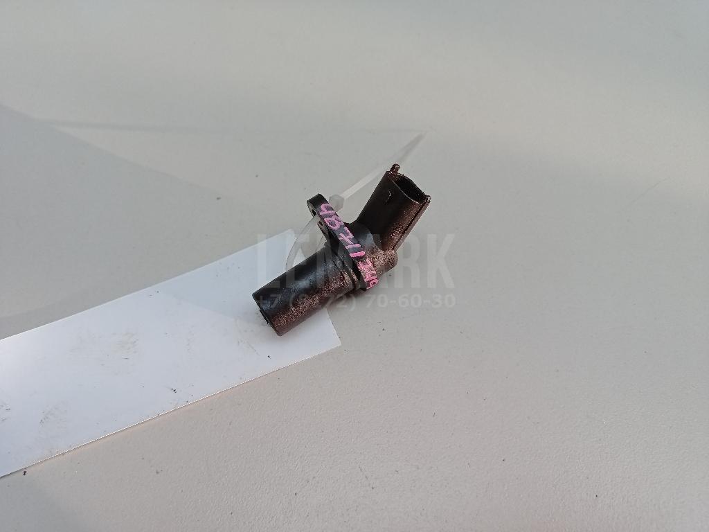 Датчик положения коленвала 0261210151 BOSCH