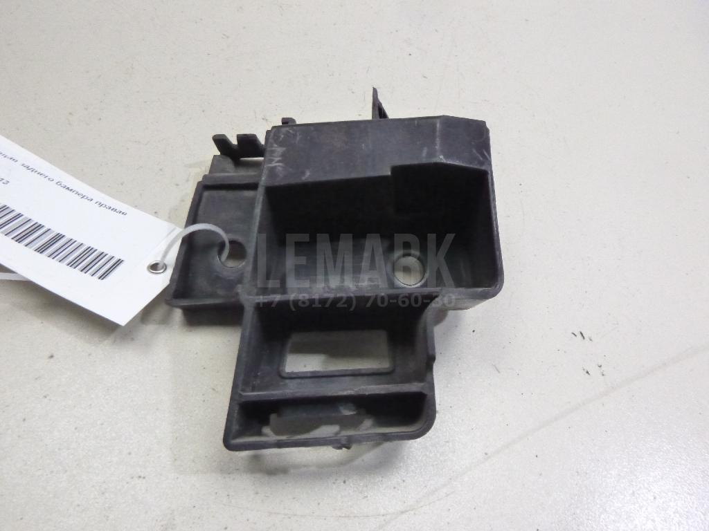 Направляющая заднего бампера правая 5K6807394A VAG