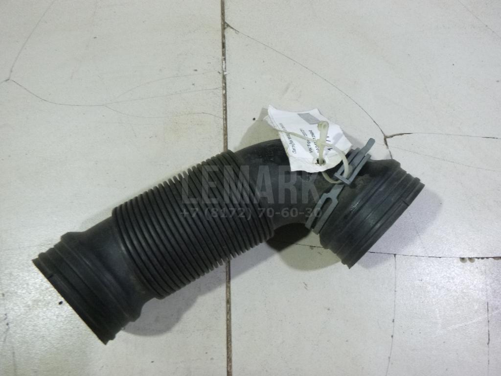 Патрубок воздушного фильтра 5N0129684B VAG