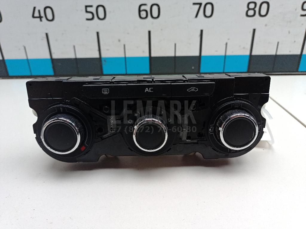 Блок управления климатической установкой 3T0820047ABWHS VAG