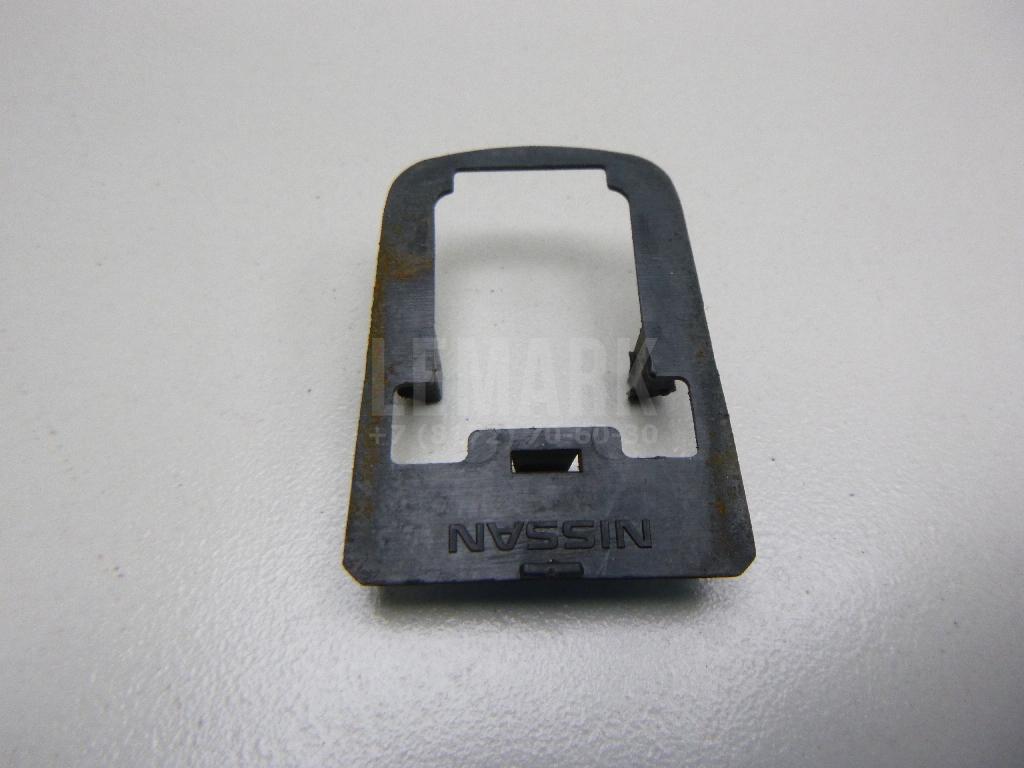 Прокладка ручки двери 80652EB300 Nissan