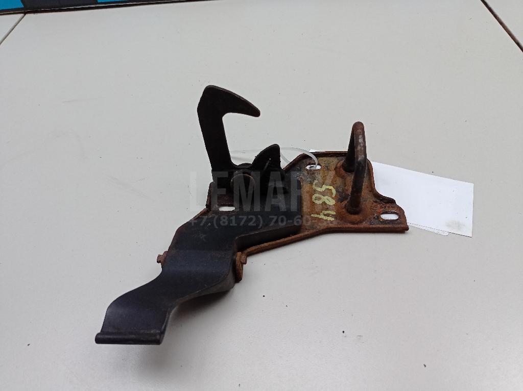 Крючок капота 5J0823480B VAG