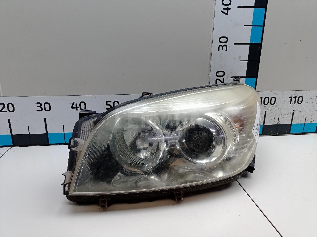 Фара левая 8117042290 Toyota