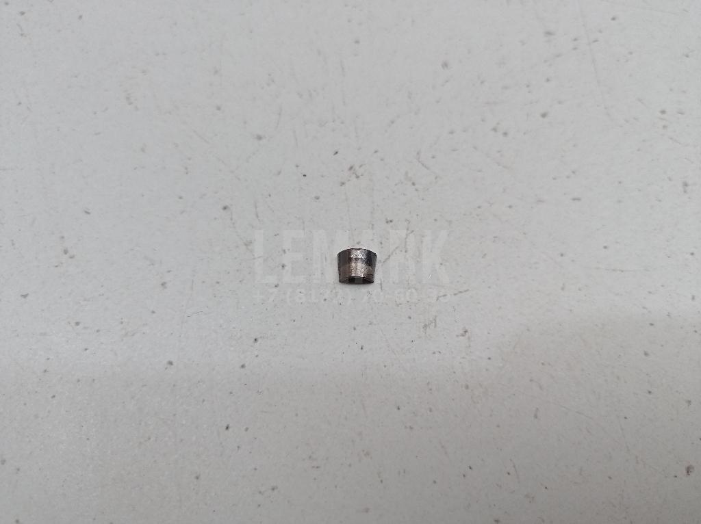 Сухарь клапана 642361 GM