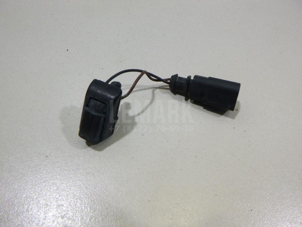 Форсунка омывателя лобового стекла 1Z0955986 VAG