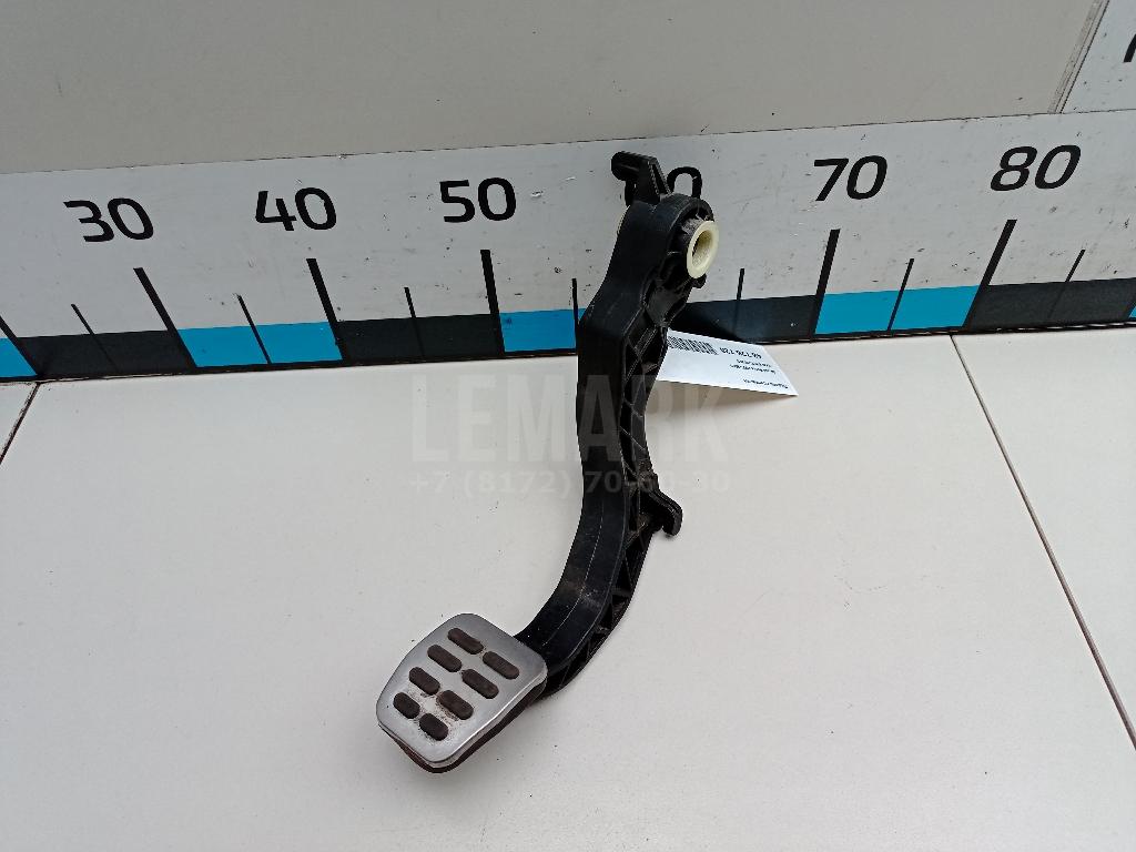Педаль сцепления 6R1721321B VAG