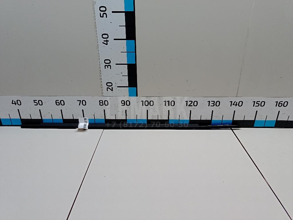 Накладка стекла переднего правого 5J0837478A VAG