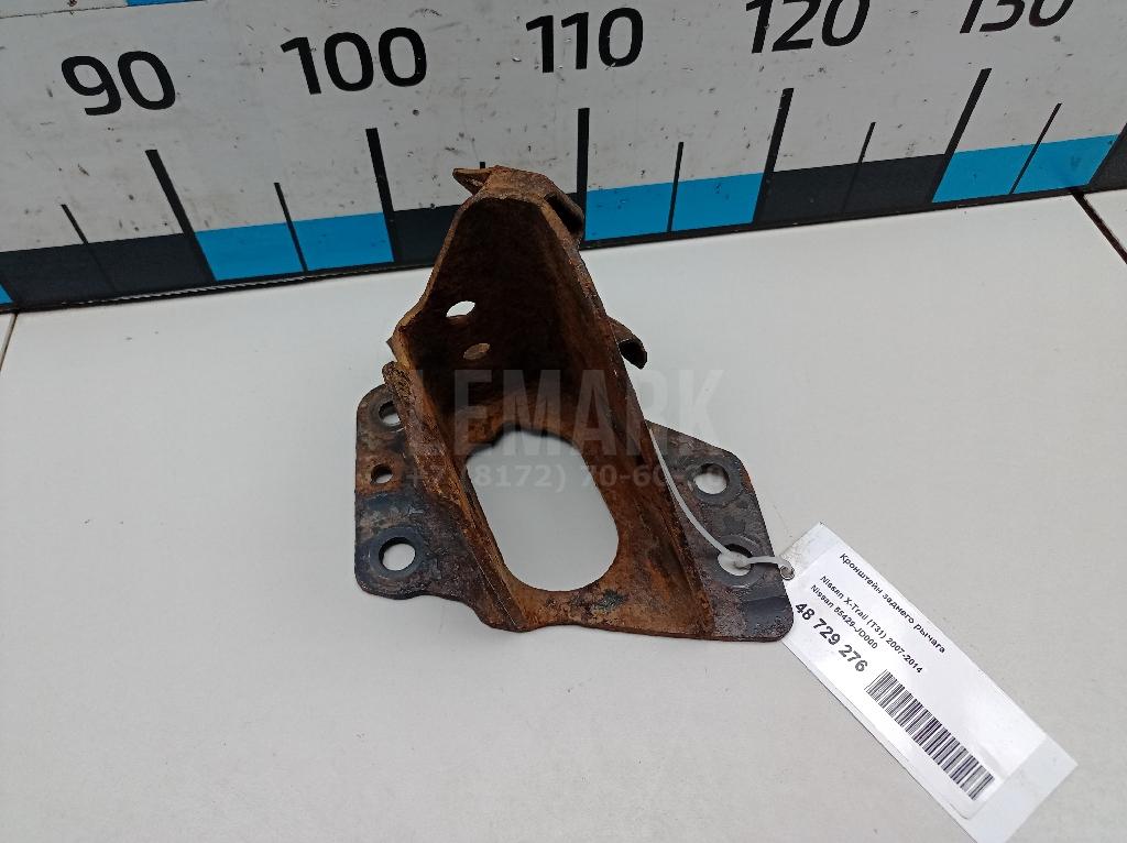 Кронштейн заднего рычага 55429JD000 Nissan