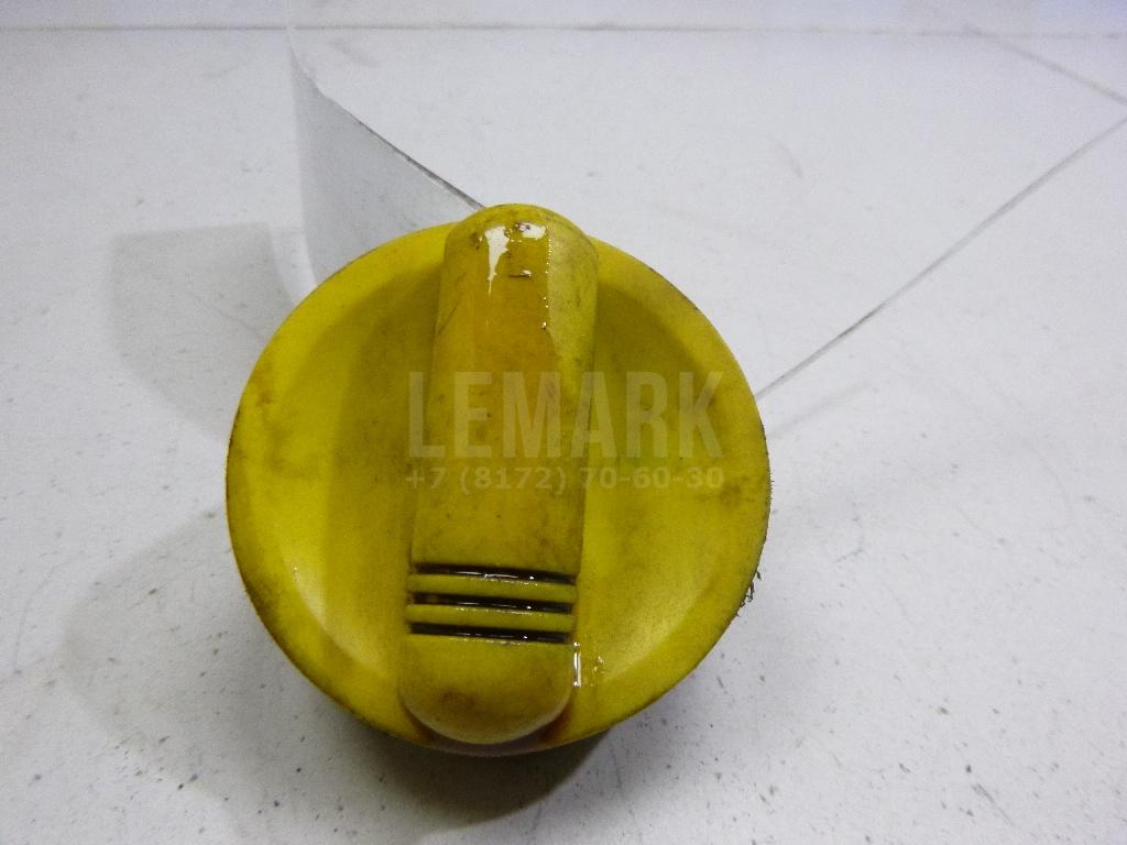 Крышка маслозаливной горловины 8200800258 Renault