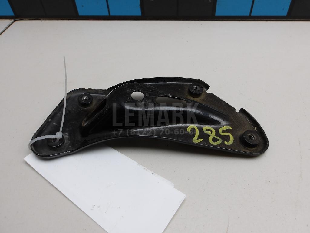 Кронштейн крепления крыла 1Z0810680A VAG