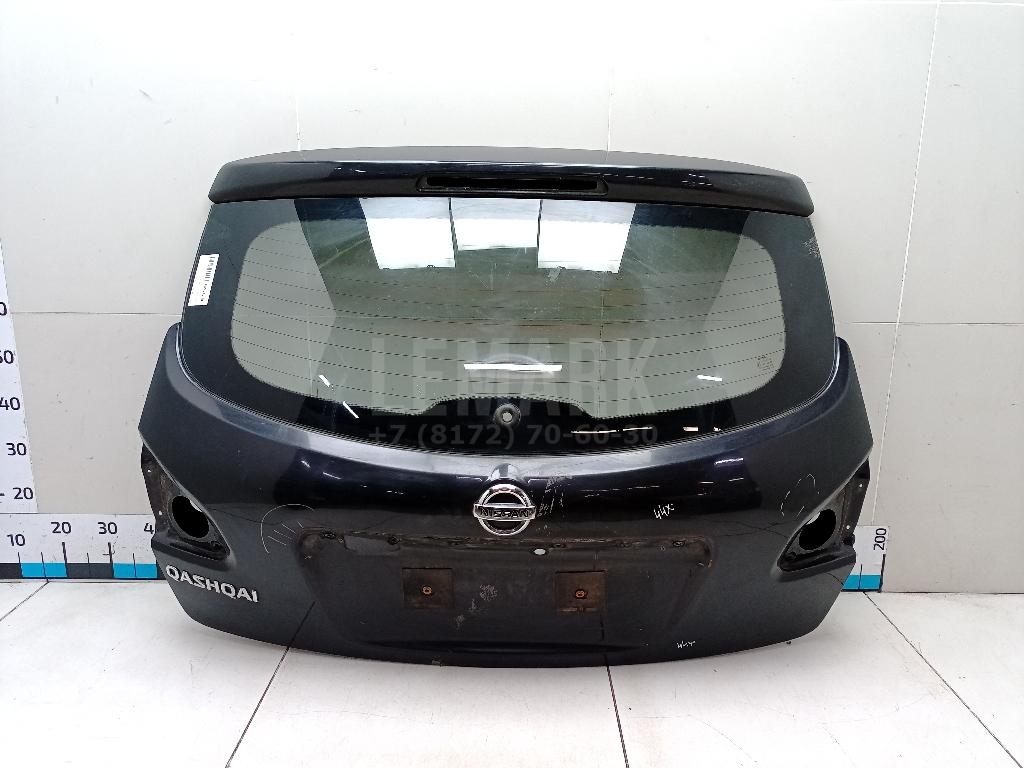 Стекло двери багажника 90300JD00A Nissan