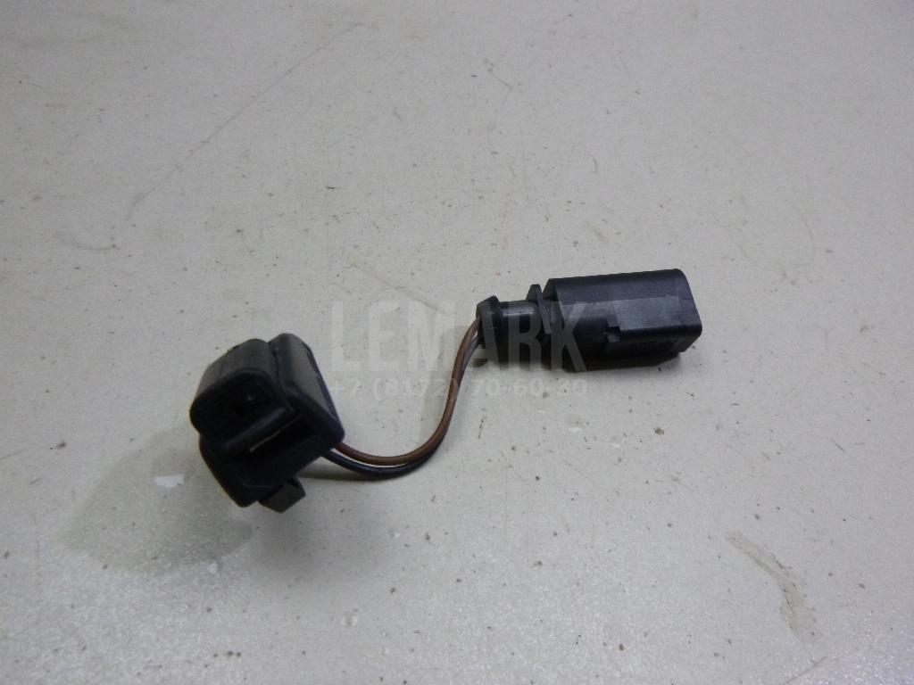 Форсунка омывателя лобового стекла 1Z0955986 VAG