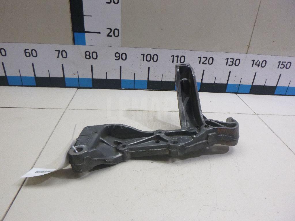 Кронштейн переднего рычага 1K0199295E VAG