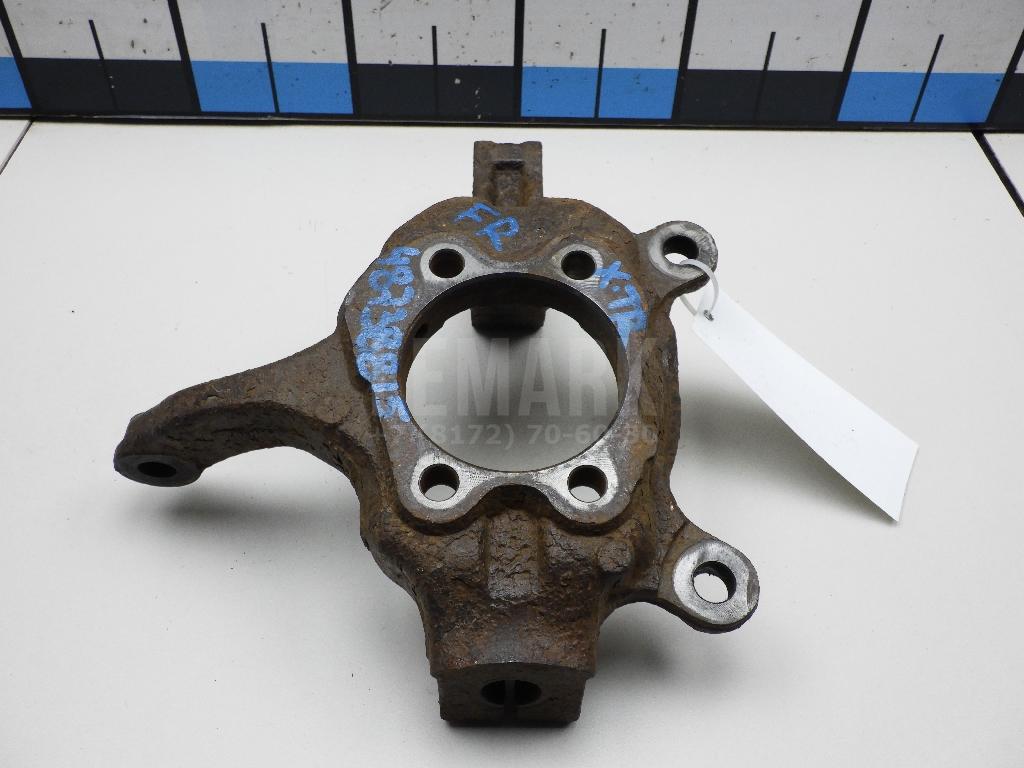 Кулак поворотный передний правый 40014JD000 Nissan
