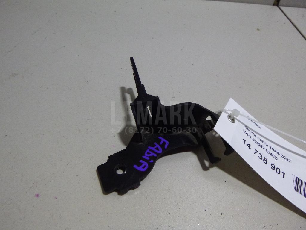 Крепеж 6Q0971848C VAG