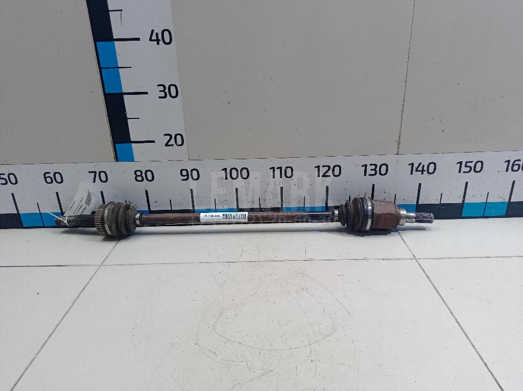 Полуось задняя 39600JD60B Nissan