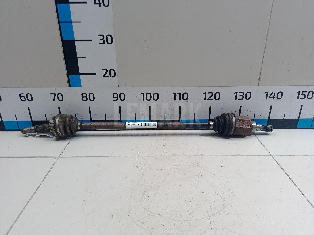 Полуось задняя 39600JD60B Nissan
