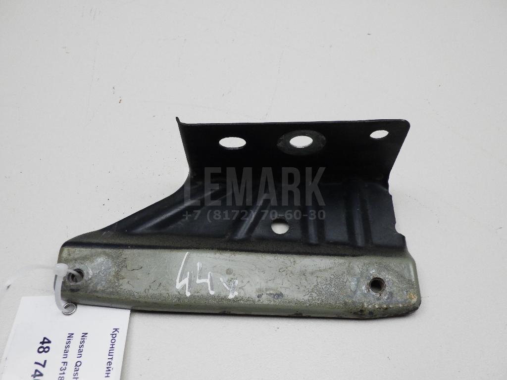 Кронштейн крепления крыла F3181JD0M0 Nissan