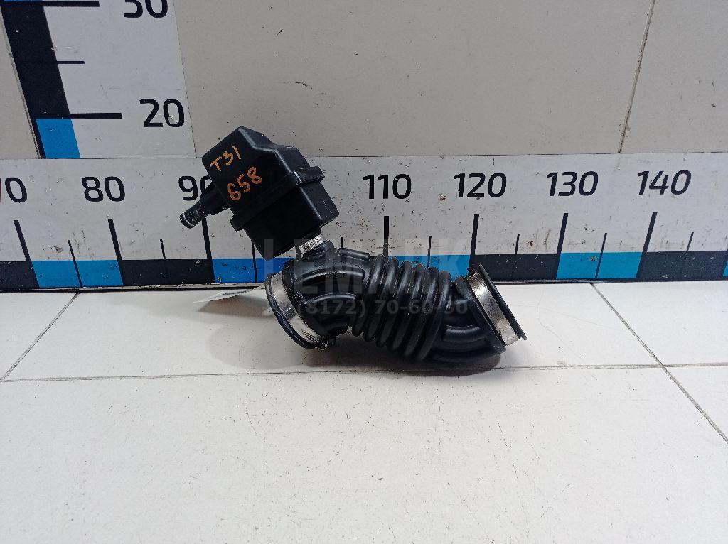 Патрубок воздушного фильтра 16576JG00A Nissan