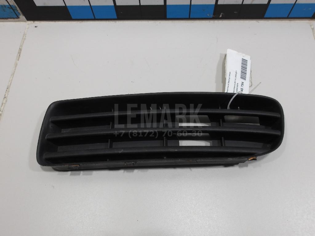 Решетка в бампер левая 1U0807367B VAG