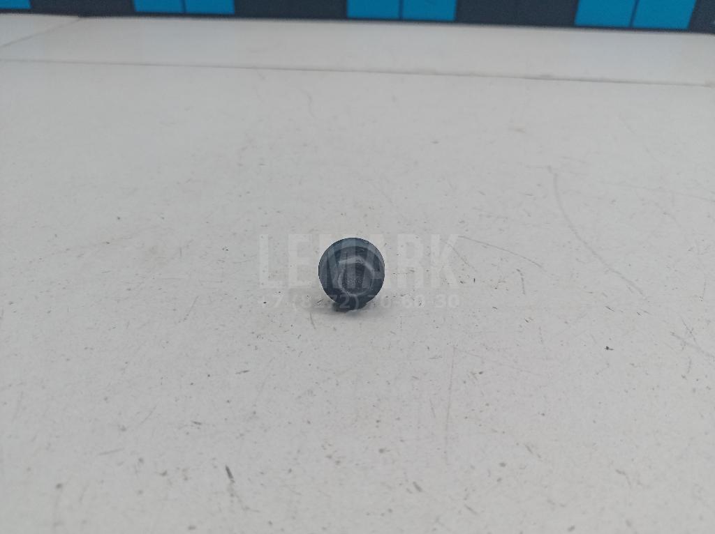 Болт 9011908C47 Toyota