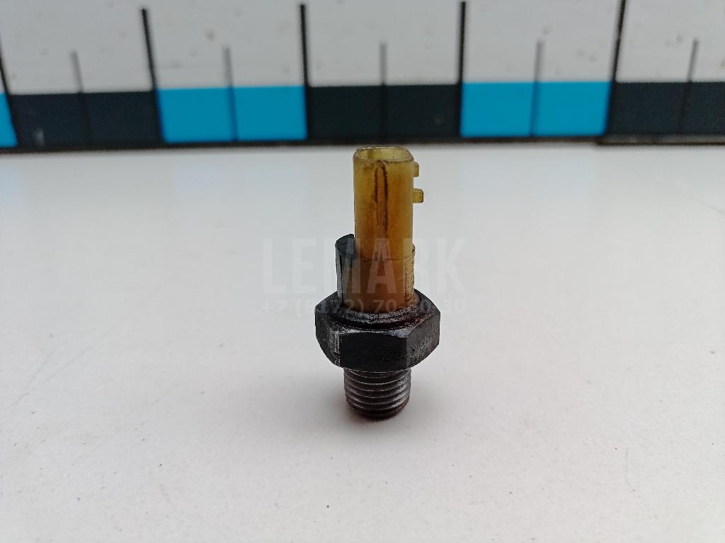 Датчик давления масла 8200671272 Renault