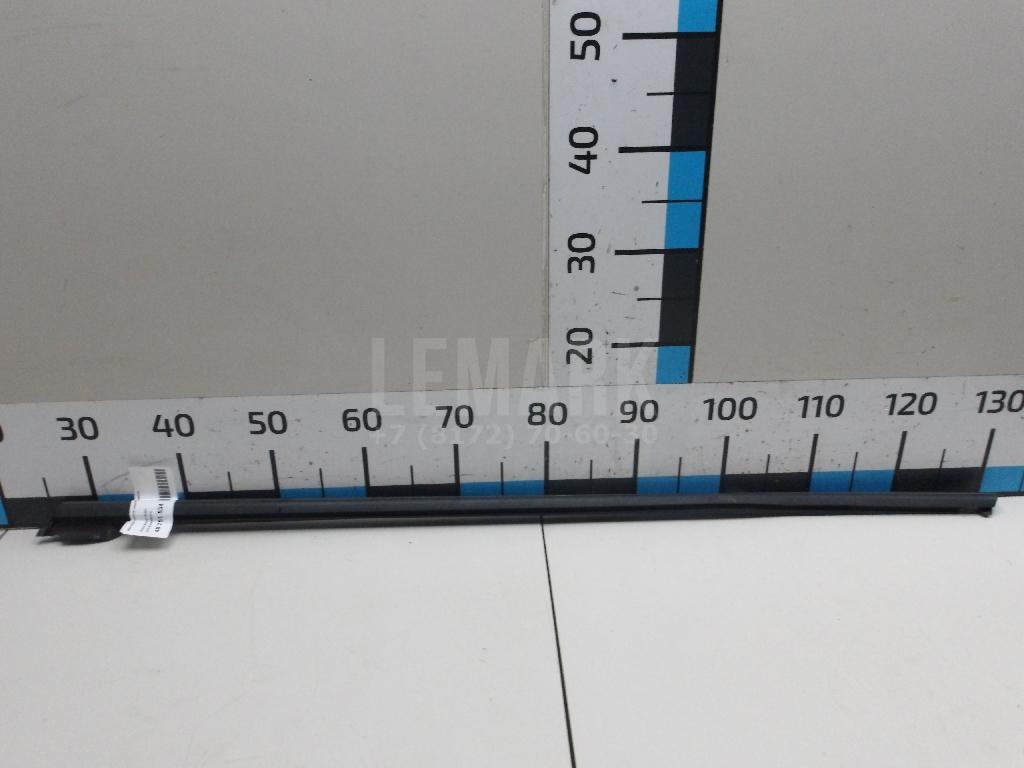 Накладка стекла заднего левого 5JA839477C VAG